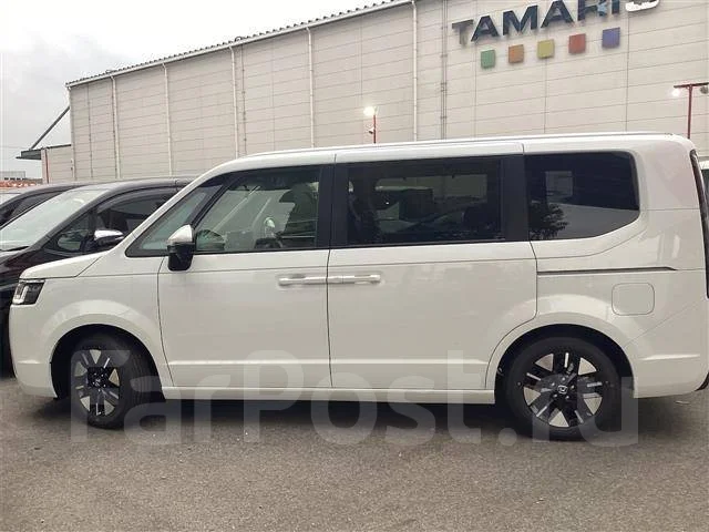 Honda Stepwgn. ��������, 4wd, 1.5 (150��.�.), ������, �/�. ��� ����� �� ������������ ����