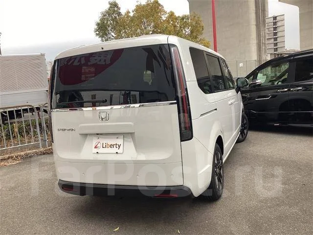 Honda Stepwgn. ��������, 4wd, 1.5 (150��.�.), ������, �/�. ��� ����� �� ������������ ����