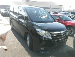 Toyota Noah. ZWR80, 2ZRFXE ����