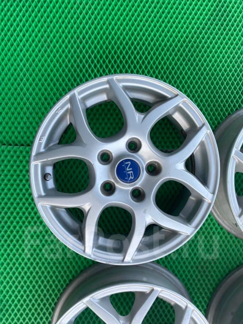 Bridgestone NR-979. 5.5x15", 5x114.3, ET48, �� 72���. ����