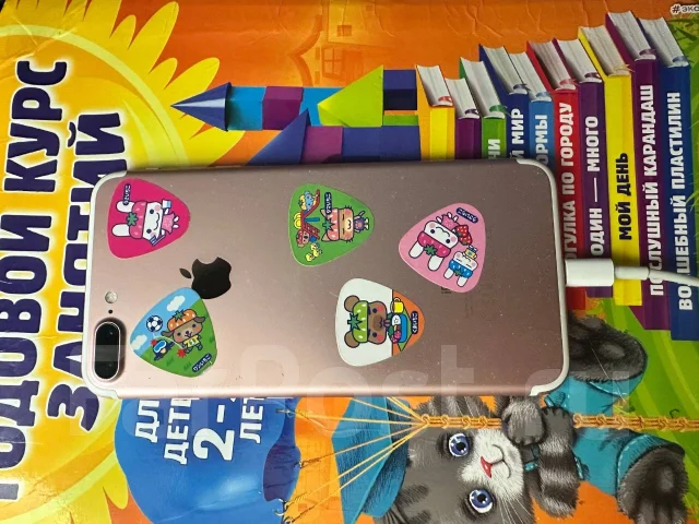Apple iPhone 7 Plus. �/�, 256 ��, �������, 4G LTE ����