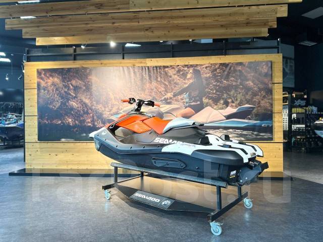 BRP Sea-Doo Spark Trixx. 2025 ���. ��� ����� �� ������������ ����