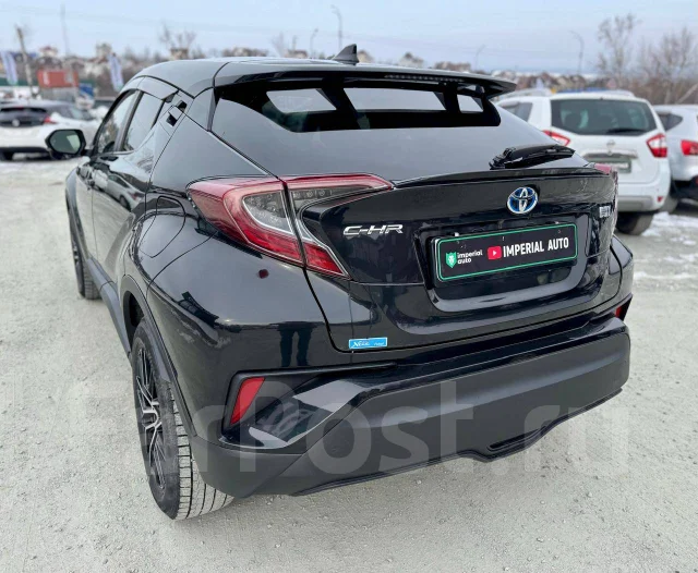 Toyota C-HR. ��������, ��������, 1.8 (98��.�.), ������, 89 000����. �� ����