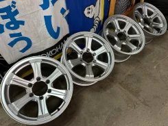 Weds Keeler. 7.5x17", 6x139.7, ET23 ����