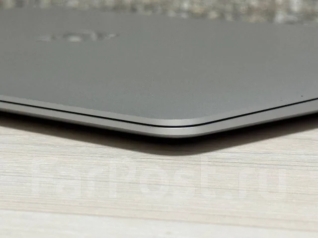 Apple MacBook Air 13 2020. 13.3", ��� 8 ��, ���� 512���, WiFi: 1, Bluetooth: 1, ����������� �� 18��. ����