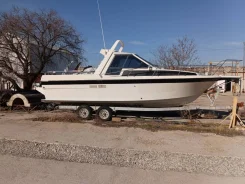 Yamaha FR-27. 1990 ���, ����� 8,5��., ��������� ������������, 200��.�., ������ ����