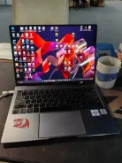 Huawei MateBook X Pro. 14", 4,9����, ��� 16 ��, ���� 1 000���, WiFi: 1, Bluetooth: 1, ����������� �� 8��. ����