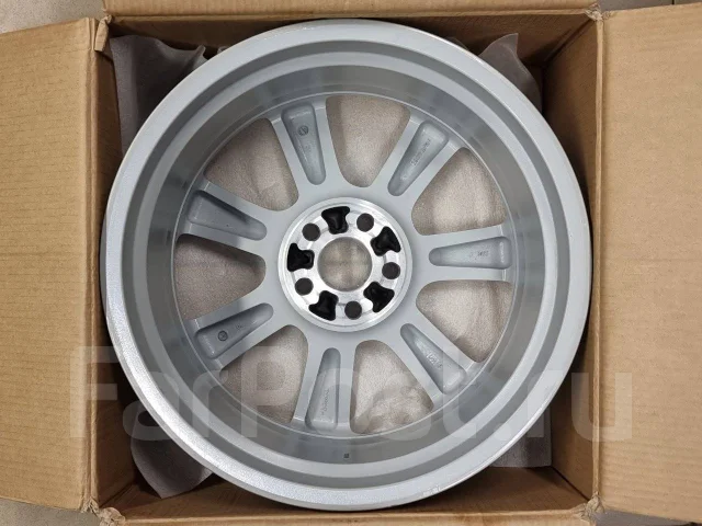 Lexus. 7.5x19", 5x114.3, ET35, �� 60,1���. ����