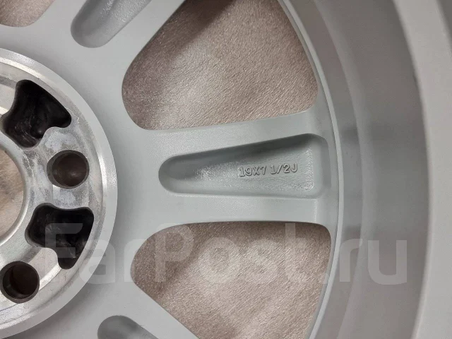 Lexus. 7.5x19", 5x114.3, ET35, �� 60,1���. ����