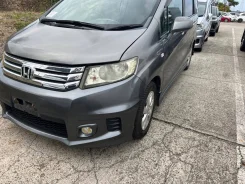 Honda Freed Spike. GB3, L15A ����