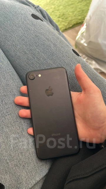 Apple iPhone 7. �/�, 64 ��, ������ ����