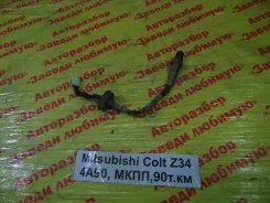 ������ ����������� Mitsubishi Colt 2002-2012 MR985039 ����