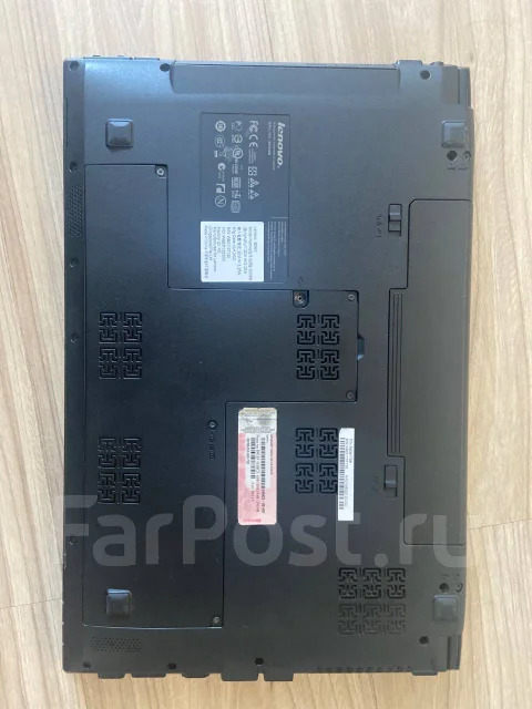 Lenovo B560. 15.6", ��� 4 ��, WiFi: 1, Bluetooth: 1 ����