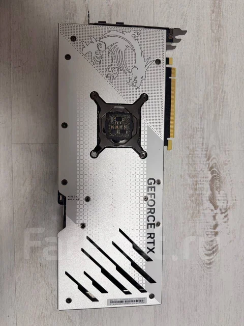 GeForce RTX 4070 Ti ����