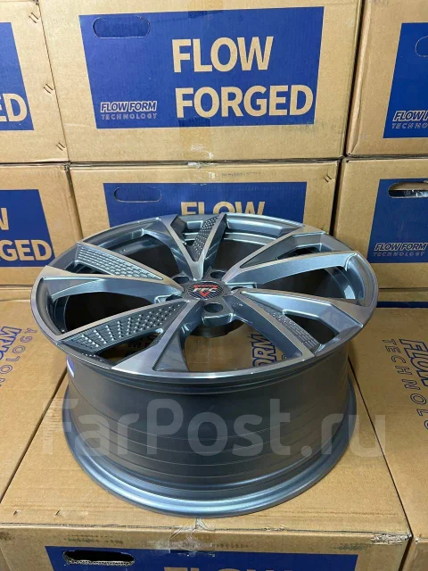 WorldWheels. 8.5x19", 5x114.3, ET35, �� 73,1���. ����