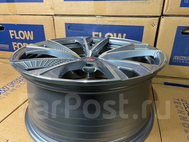 WorldWheels. 8.5x19", 5x114.3, ET35, �� 73,1���. ����