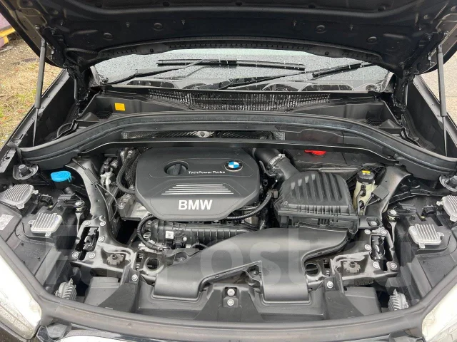 BMW X1 ����