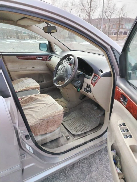 Toyota Ipsum. �������, 4wd, 2.4 (160��.�.), ������ ����