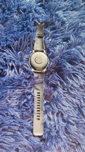 Samsung Galaxy Watch ����
