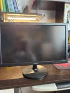 Asus. 19.5" ����