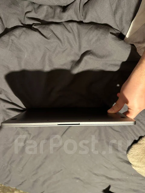 Apple MacBook Pro 13 2020 Late. 13.4", 144����, ��� 8 ��, ���� 256���, WiFi: 1, Bluetooth: 1, ����������� �� 14��. ����