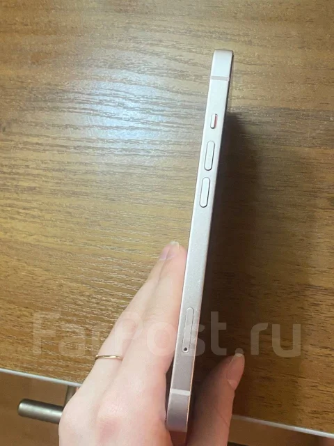 Apple iPhone 13. �/�, 128 ��, �������, 3G, 4G LTE, ����������, NFC ����