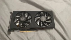 Radeon RX 5500 XT ����