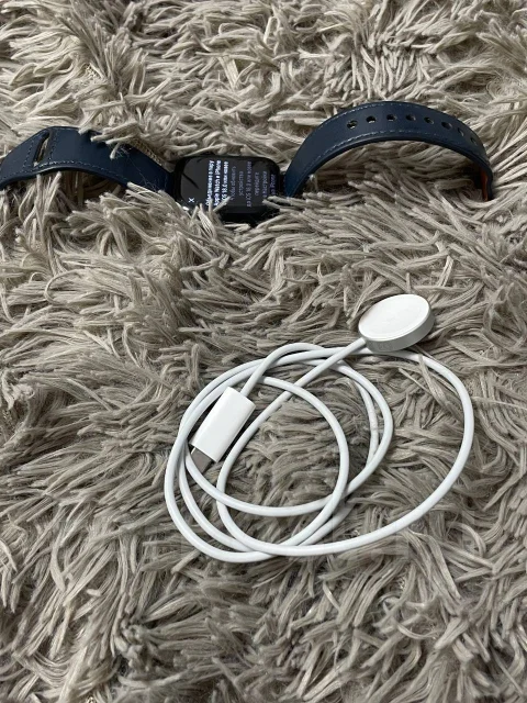 Apple Watch Series 8. GPS, NFC ����