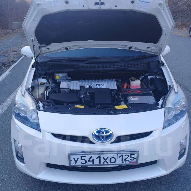 Toyota Prius. ��������, ��������, 1.8 (99��.�.), ������, 219 000����. �� ����