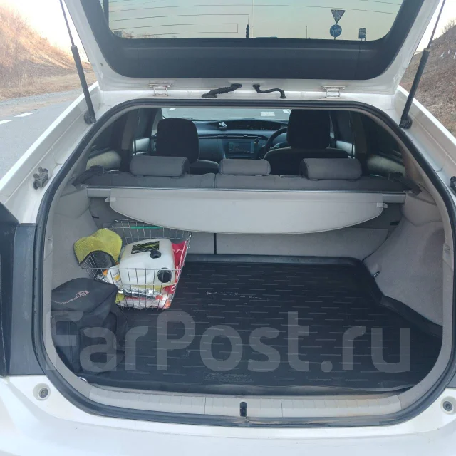Toyota Prius. ��������, ��������, 1.8 (99��.�.), ������, 219 000����. �� ����