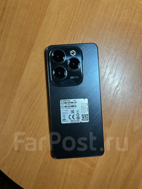 Infinix HOT 40 Pro. �/�, 256 ��, ������, 4G LTE, NFC ����