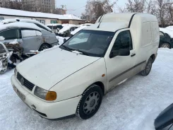 Volkswagen Caddy ����