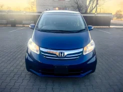 Honda Freed. ��� �������� ����