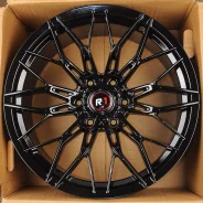 Rayone. 9.0x20", 6x139.7, ET15, �� 106,1���. ��� ����� �� ������ ����