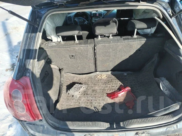 Toyota Auris ����