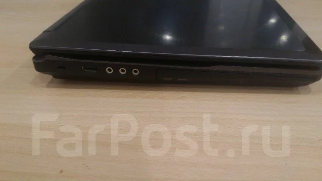 DEXP Ares E102. 15.6", 2,4����, ��� 24 ��, ���� 1 256���, WiFi: 1, Bluetooth: 1, ����������� �� 1��. ����