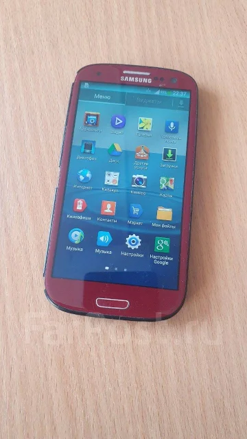 Samsung Galaxy S3. �/�, 16 ��, �������, ������, 3G, 4G LTE, NFC ����