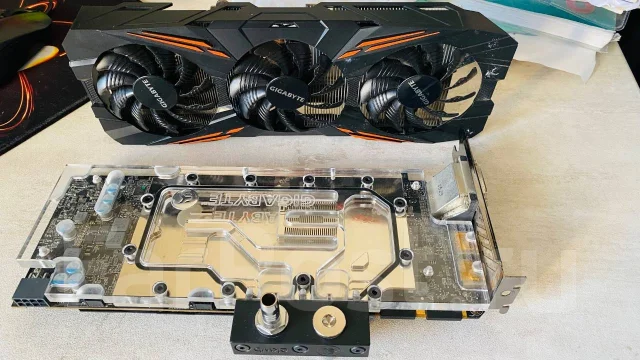 GeForce GTX 1070 ����