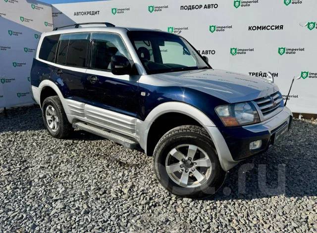 Mitsubishi Pajero. �������, 4wd, 3.0 (180��.�.), ������, 201 000����. �� ����
