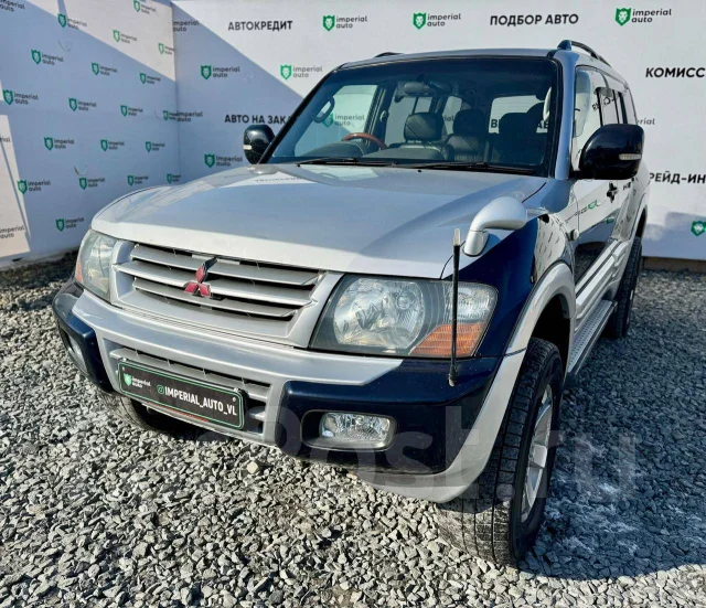 Mitsubishi Pajero. �������, 4wd, 3.0 (180��.�.), ������, 201 000����. �� ����