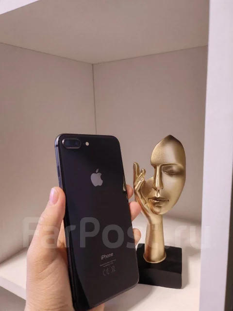 Apple iPhone 8 Plus. �/�, 64 ��, ������ ����