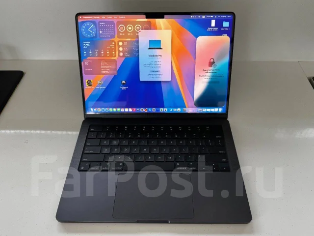 Apple MacBook Pro. 14.2", 4,1����, ���� 512���, ����������� �� 12��. ����