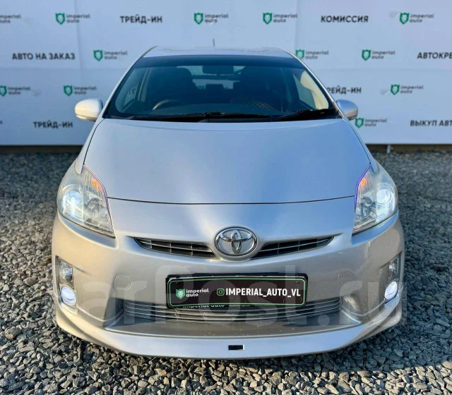 Toyota Prius. ��������, ��������, 1.8 (99��.�.), ������, 181 000����. �� ����