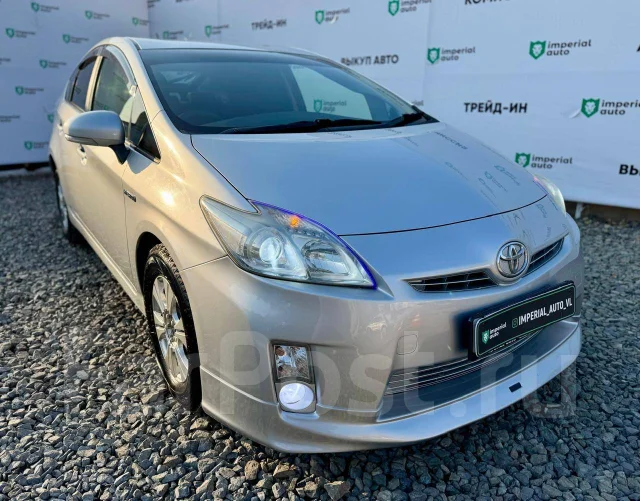 Toyota Prius. ��������, ��������, 1.8 (99��.�.), ������, 181 000����. �� ����
