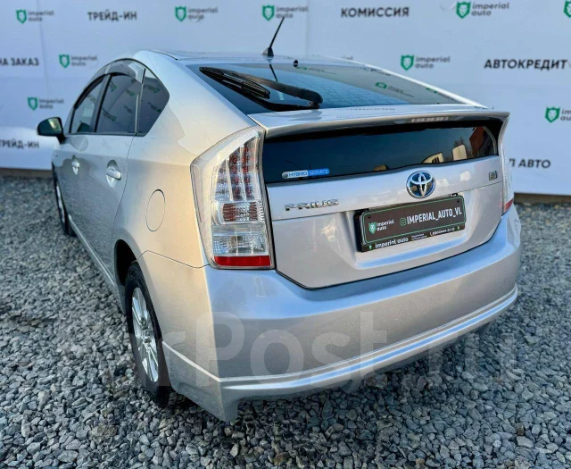 Toyota Prius. ��������, ��������, 1.8 (99��.�.), ������, 181 000����. �� ����