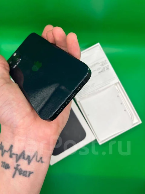 Apple iPhone 13. �/�, 128 ��, ������, 3G, 4G LTE, 5G, Dual-SIM, ����������, NFC ����