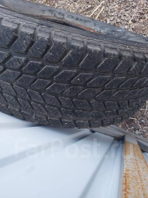 Goodyear UltraGrip Winter. ������, ��� �����, �/�, ����� 20 % ����
