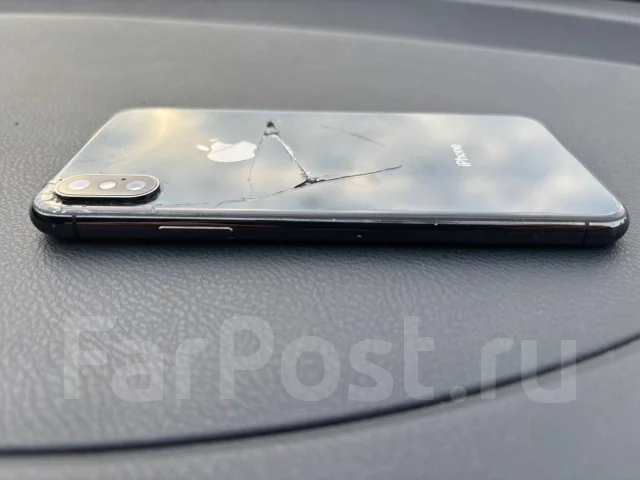 Apple iPhone Xs. �/�, 64 �� ����