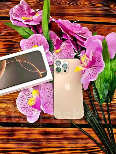 Apple iPhone. �����, �� 8 ��, ������� ����