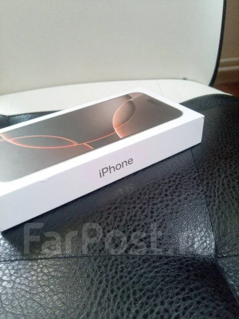 Apple iPhone. �����, �� 8 ��, ������� ����